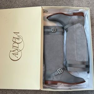 NEW never worn Grey suede/leather knee high Candela boots